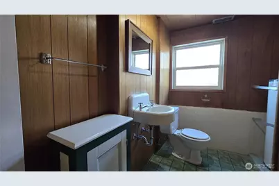 326 Renton Avenue S, Renton, WA 98057 - Photo 25