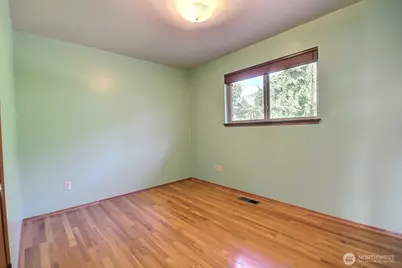 326 Renton Avenue S, Renton, WA 98057 - Photo 19