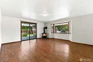 3705 Eagle Lake Ln NE, Olympia, WA 98506 - Photo 9