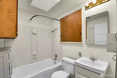 16508 104th Avenue NE, Bothell, WA 98011 - Photo 11