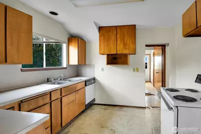 16508 104th Avenue NE, Bothell, WA 98011 - Photo 9