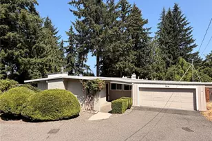 7814 SE 72nd St, Mercer Island, WA 98040 - Photo 1