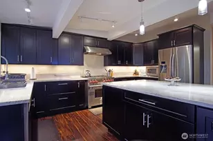 7814 SE 72nd St, Mercer Island, WA 98040 - Photo 7