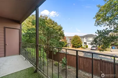 17430 Ambaum Boulevard S #8, Seattle, WA 98148 - Photo 27