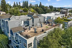 9057 Greenwood Ave N, Seattle, WA 98103 - Photo 19
