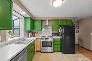 5047 Marian Dr NE, Olympia, WA 98516 - Photo 9