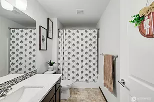 2704 S 120th Pl, Burien, WA 98168 - Photo 25