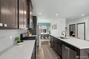 2704 S 120th Pl, Burien, WA 98168 - Photo 11