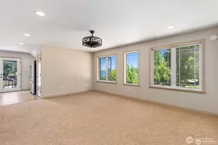 9936 9941 Mariner Dr NW, Olympia, WA 98502 - Photo 29