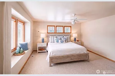 9936 9941 Mariner Drive NW, Olympia, WA 98502 - Photo 11