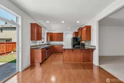 603 194th Place SE, Bothell, WA 98012 - Photo 11