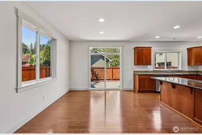 603 194th Place SE, Bothell, WA 98012 - Photo 9