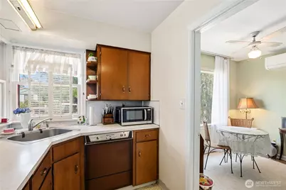 4212 N 16th Street, Tacoma, WA 98406 - Photo 11