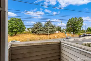 4346 7th Ave NE, Seattle, WA 98105 - Photo 17
