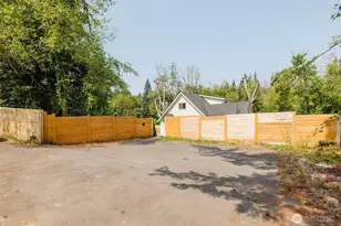 11109 E Jovita Blvd, Edgewood, WA 98372 - Photo 3