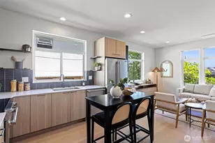 4430 Dayton Ave N, Seattle, WA 98103 - Photo 23