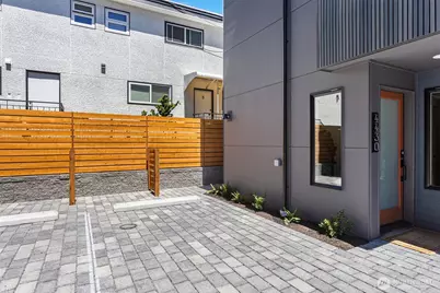 4430 Dayton Avenue N, Seattle, WA 98103 - Photo 39