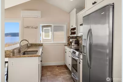 2271 Eastpoint Road, Langley, WA 98260 - Photo 13