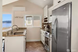 2271 Eastpoint Rd, Langley, WA 98260 - Photo 13