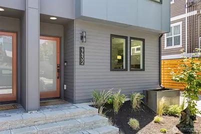 4432 Dayton Avenue N, Seattle, WA 98103 - Photo 5