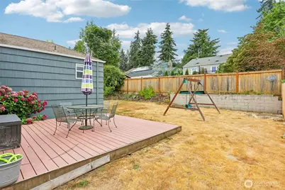 9417 44th Place NE, Seattle, WA 98115 - Photo 39