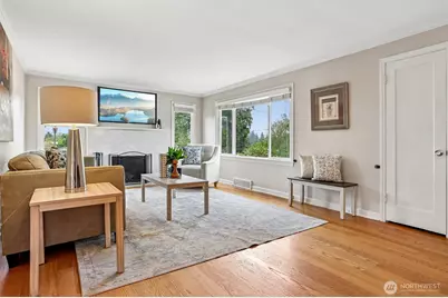 9417 44th Place NE, Seattle, WA 98115 - Photo 5