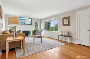 9417 44th Pl NE, Seattle, WA 98115 - Photo 5