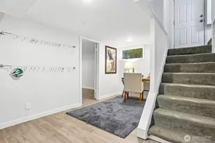 9417 44th Pl NE, Seattle, WA 98115 - Photo 31