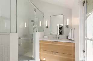 7733 Hansen Rd NE, Bainbridge Island, WA 98110 - Photo 27