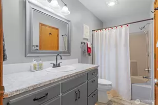 6969 Vickery Ave E, Tacoma, WA 98443 - Photo 19