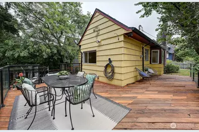 2623 39th Avenue SW, Seattle, WA 98116 - Photo 25