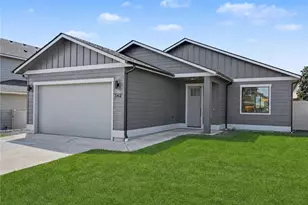 562 S Oasis Loop, East Wenatchee, WA 98802 - Photo 1
