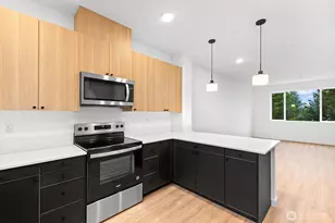 1411 SW 111th Ln, Seattle, WA 98164 - Photo 5