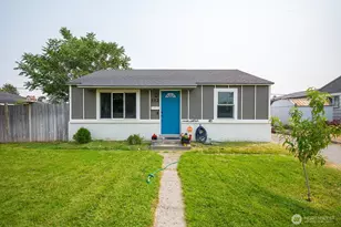 112 F St SE, Ephrata, WA 98823 - Photo 1