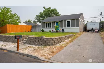 112 F Street SE, Ephrata, WA 98823 - Photo 3