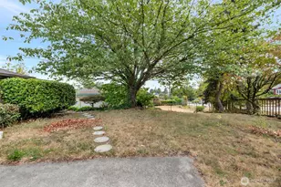 2202 S 120th St, Burien, WA 98168 - Photo 29