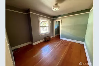 1211 N 50th Street, Seattle, WA 98103 - Photo 9