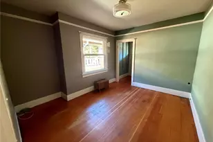 1211 N 50th St, Seattle, WA 98103 - Photo 9