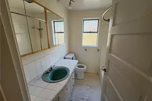 1211 N 50th St, Seattle, WA 98103 - Photo 11