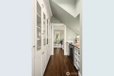 1803 36th Avenue, Seattle, WA 98122 - Photo 13