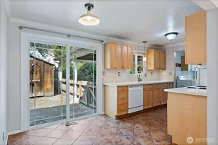 4801 45th Ave S, Seattle, WA 98118 - Photo 7