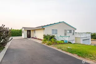 7239 Bayview Ave, Othello, WA 99344 - Photo 5
