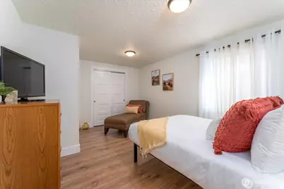 507 E Wapato Avenue, Chelan, WA 98816 - Photo 7