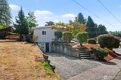 2618 NE 9th St, Renton, WA 98056 - Photo 27