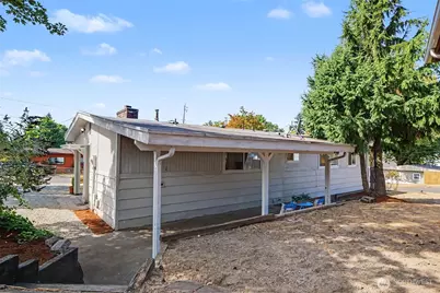 2618 NE 9th St, Renton, WA 98056 - Photo 25