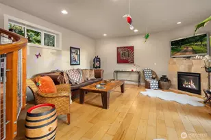 11303 S Dogwood Ln, Woodway, WA 98020 - Photo 29