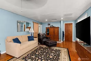 17642 Irwin St SW, Rochester, WA 98579 - Photo 11