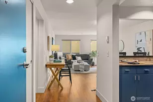 1711 E Olive Wy, Seattle, WA 98102 - Photo 3