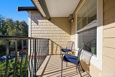 690 32nd Street #B412, Bellingham, WA 98225 - Photo 11