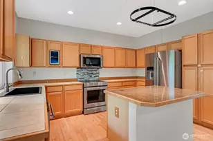 5918 Elizabeth Ave SE, Auburn, WA 98092 - Photo 13